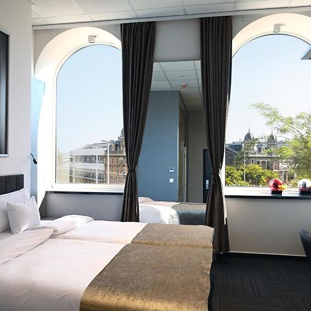 Fashion City Hotel Superior Budapest Exterior photo